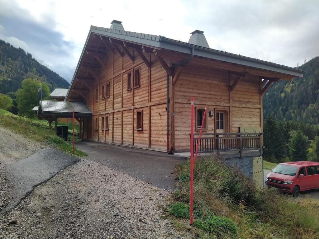 Chalet Cosy Près des Pistes à Châtel - 2