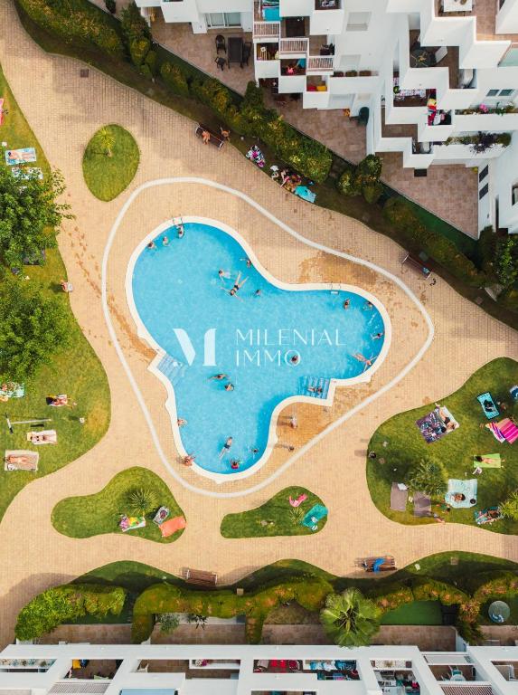 Milenial Immo - Exclusivo apartamento con piscina y vistas al canal - 1