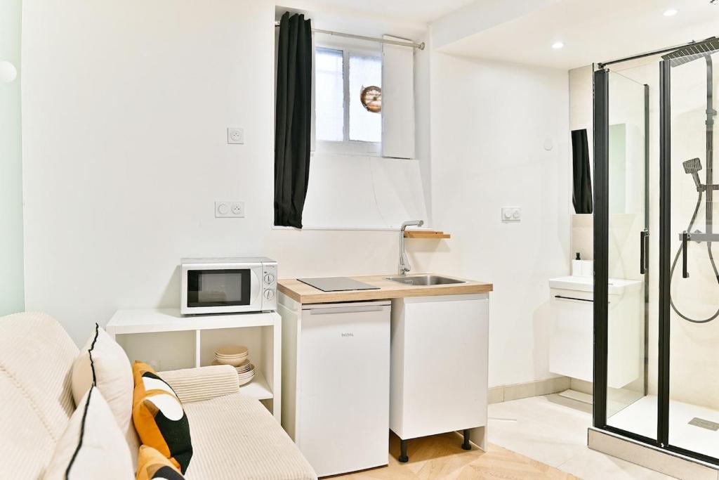 Small air-conditioned studio - Pereire - 3