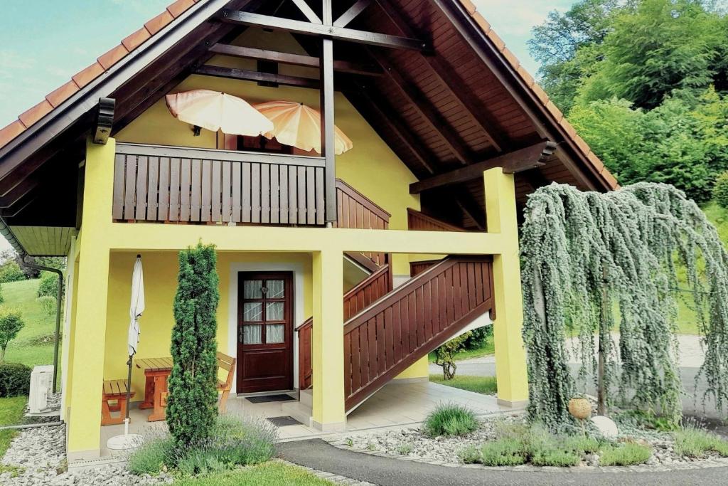"Das Steirerhaus am Seggauberg" - Familien Ferienhaus mit zwei separaten Apartments - 1