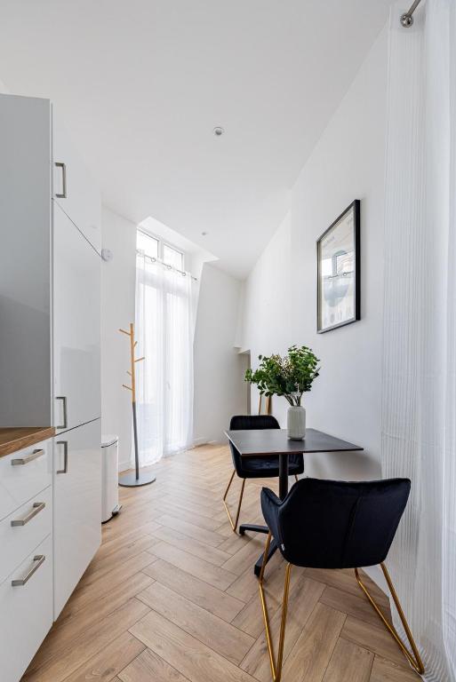 Bd Saint Germain- Pont Neuf - Charming Apartment - 3
