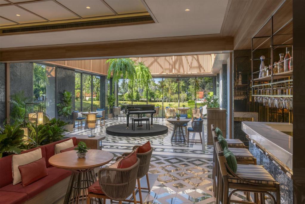 Bar/lounge