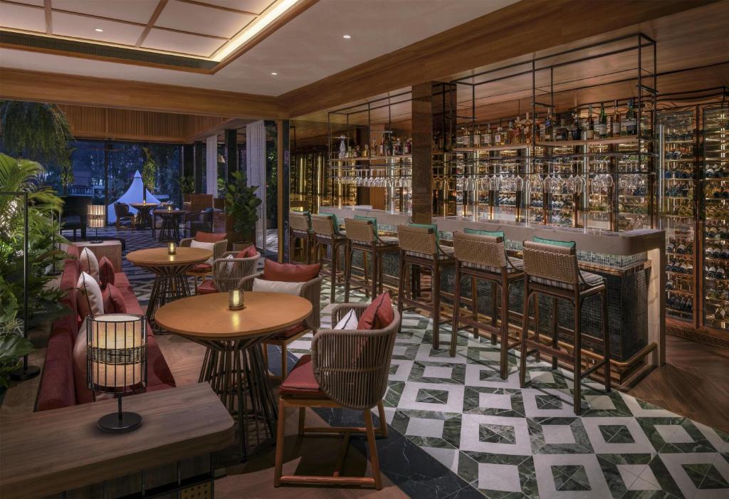 Bar/lounge