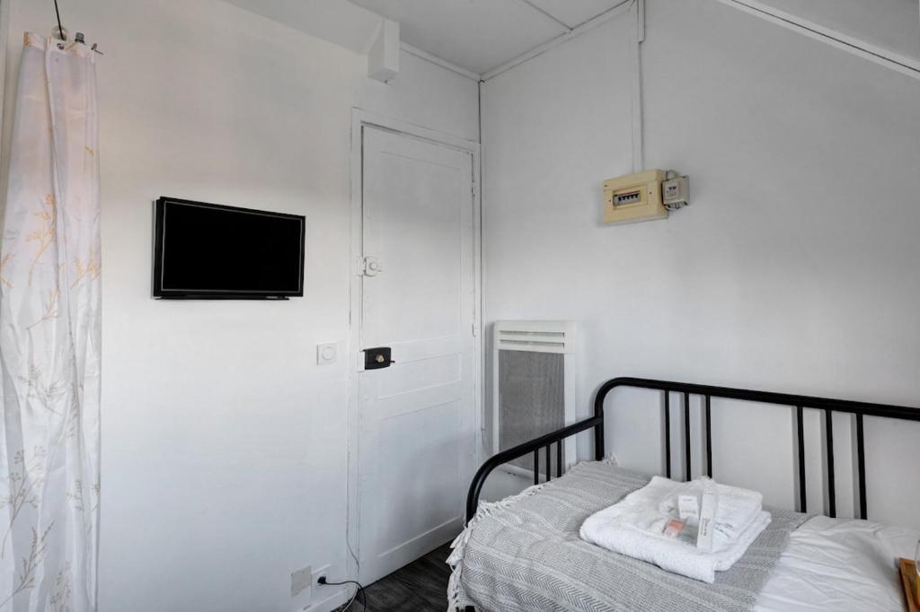 Porte Dauphine Paris 16th Studio - 3