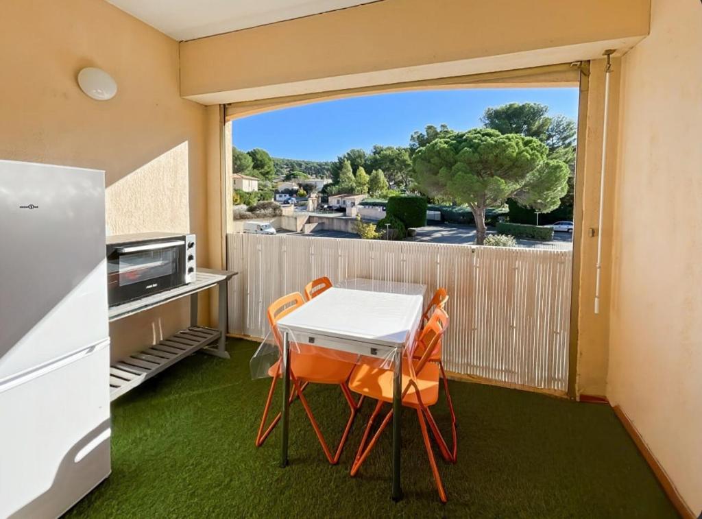 Studio with pool and beach access in Sanary-sur-Mer - 5