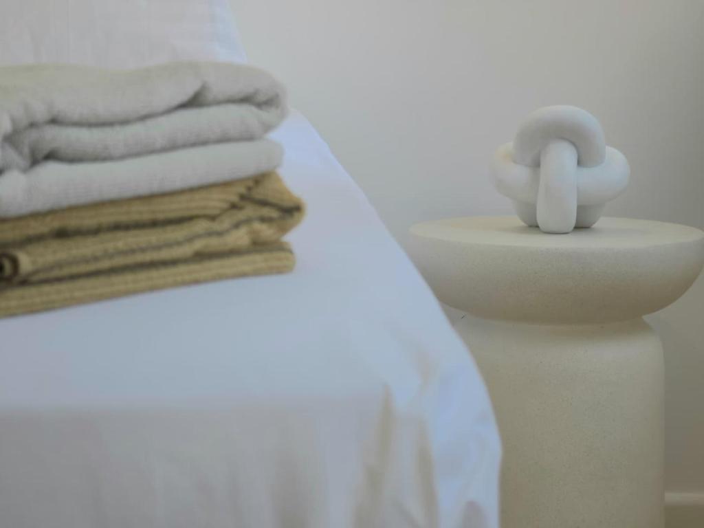 BENYA - Renovated Studio with Pool and AC - Lift, Quiet Area of Playamar - 3