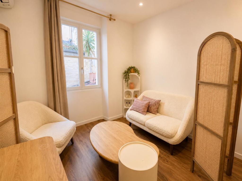 Suquet Prestige, T2, 4P, AC, proche Port et Palais - 5