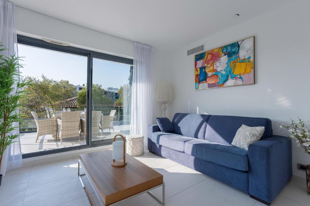 Terrasses de Montfleury - Spacieux, 2 terrasses, parking privé, piscine, 15 min du Palais et Plages - 3