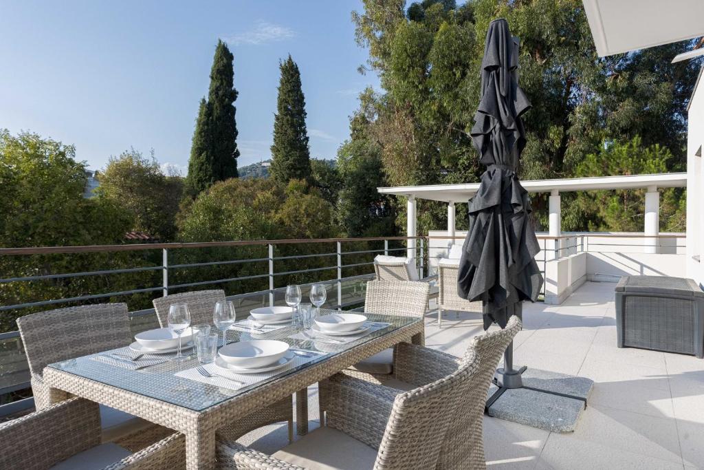 Terrasses de Montfleury - Spacieux, 2 terrasses, parking privé, piscine, 15 min du Palais et Plages - 2