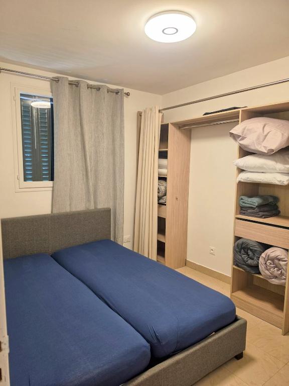Renovated 3-room apartment with parking - 2