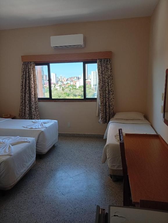 Gran Hotel Central Paraná Asunción - 2
