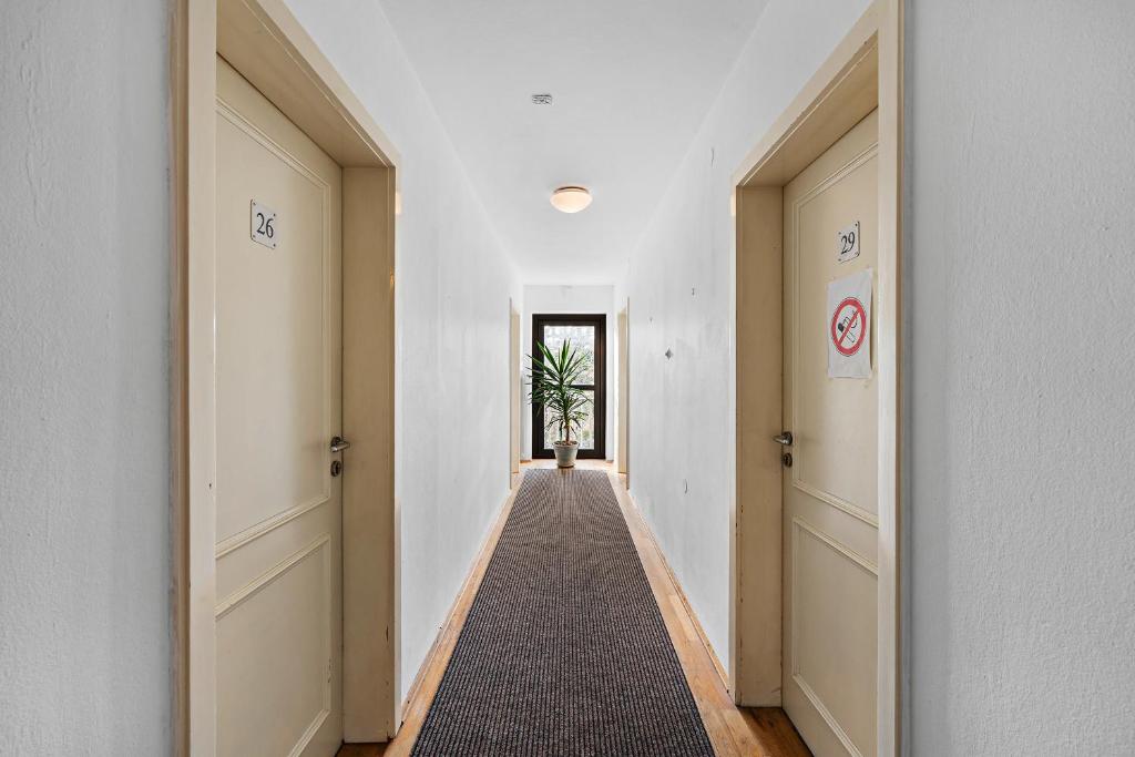 Arona Rooms - 3