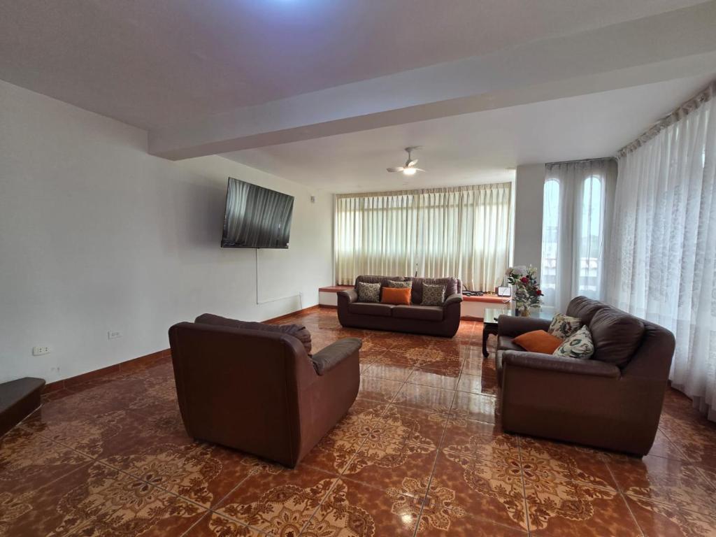 Casa Completa 4 Habitaciones independientes - 4