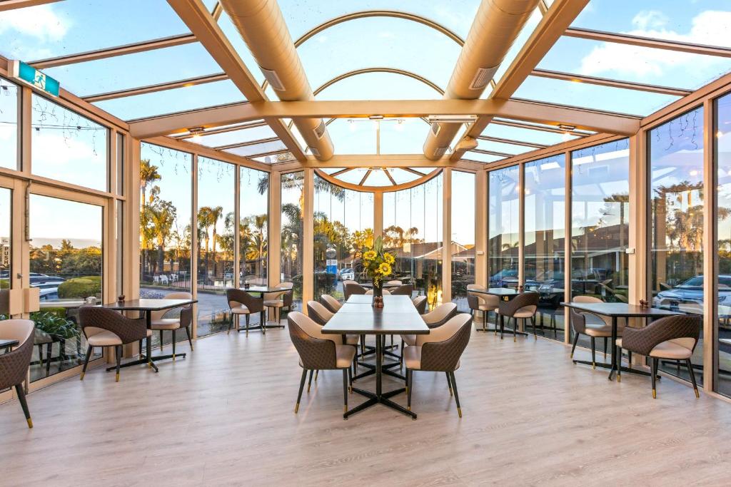 最佳西方墨爾本機場會議中心飯店 (Best Western Melbourne Airport Motel and Convention)