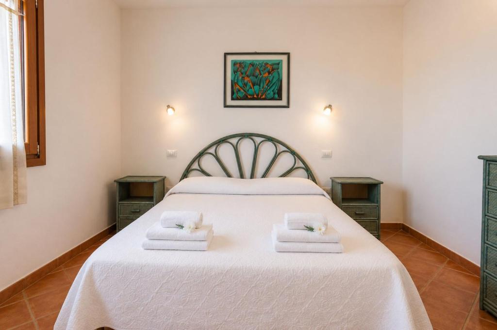 Charming 3-Bedroom Apartment in Santa Teresa Gallura - 1