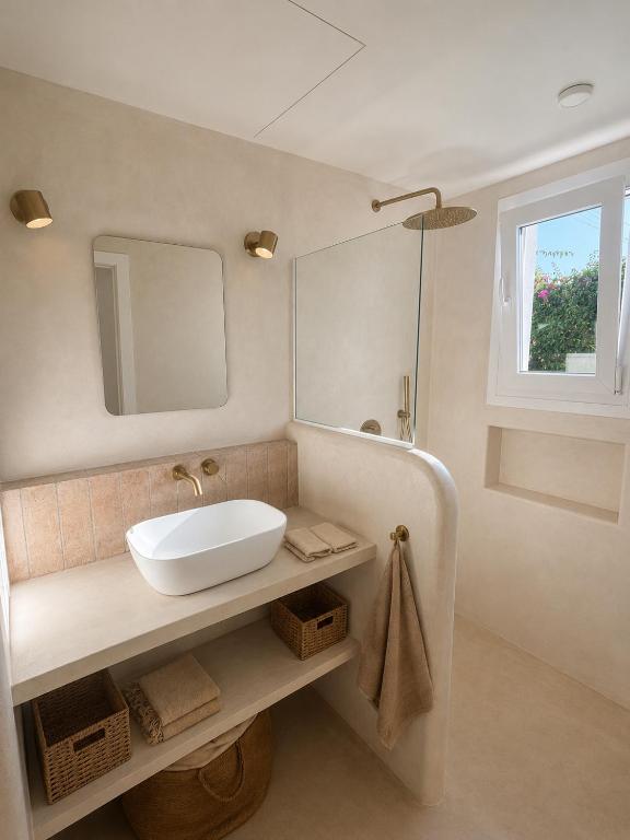 Private villa in Marbella, beach and pool - 5