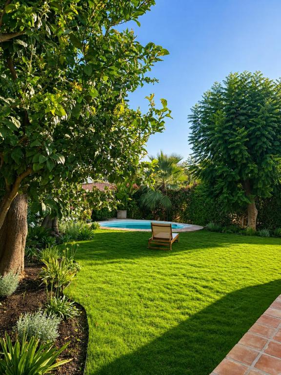 Private villa in Marbella, beach and pool - 1