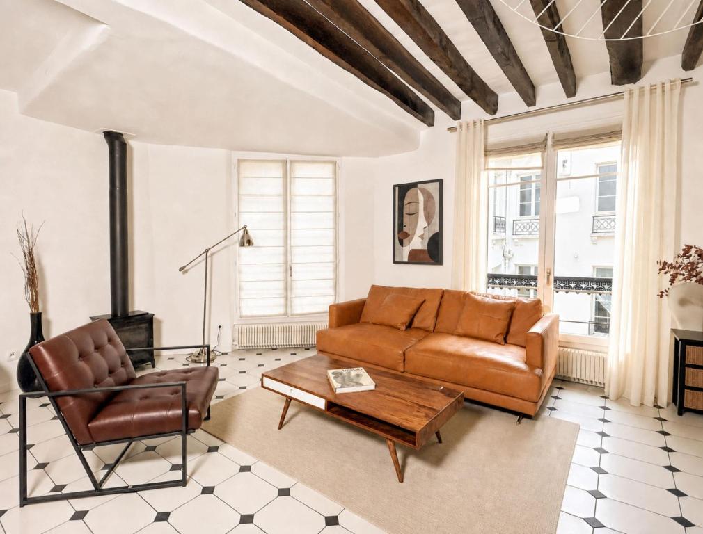 Spacious & modern property in Le Marais - 3