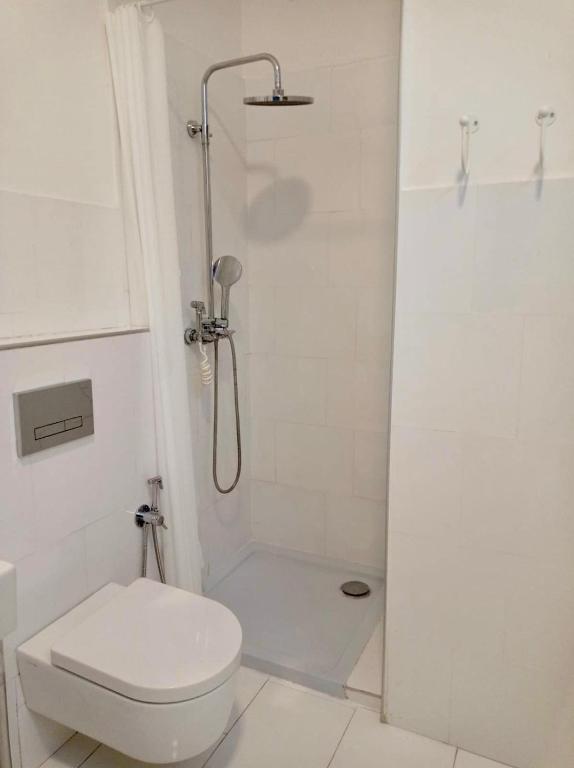 VICTORIA'S HOUSE SANREMO Apartment in a villa with a sea view, 200 m from a bike path - 3