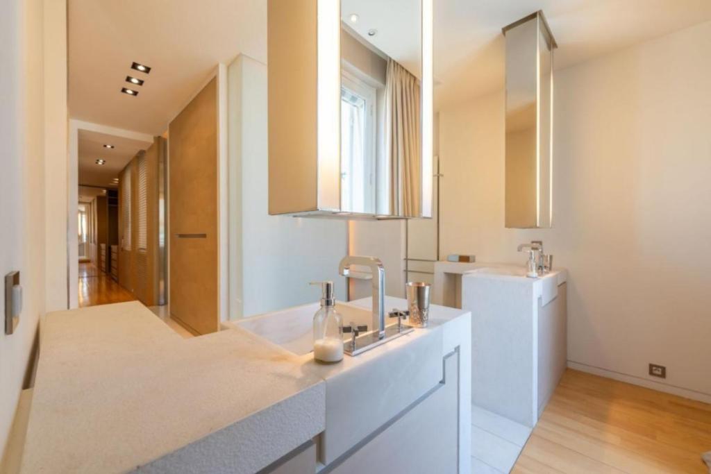 Duplex, Paris 8 - 2