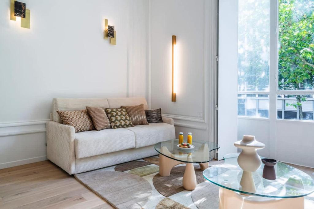 Elegant 2-room air-conditioned apartment - Paris 17 - 3
