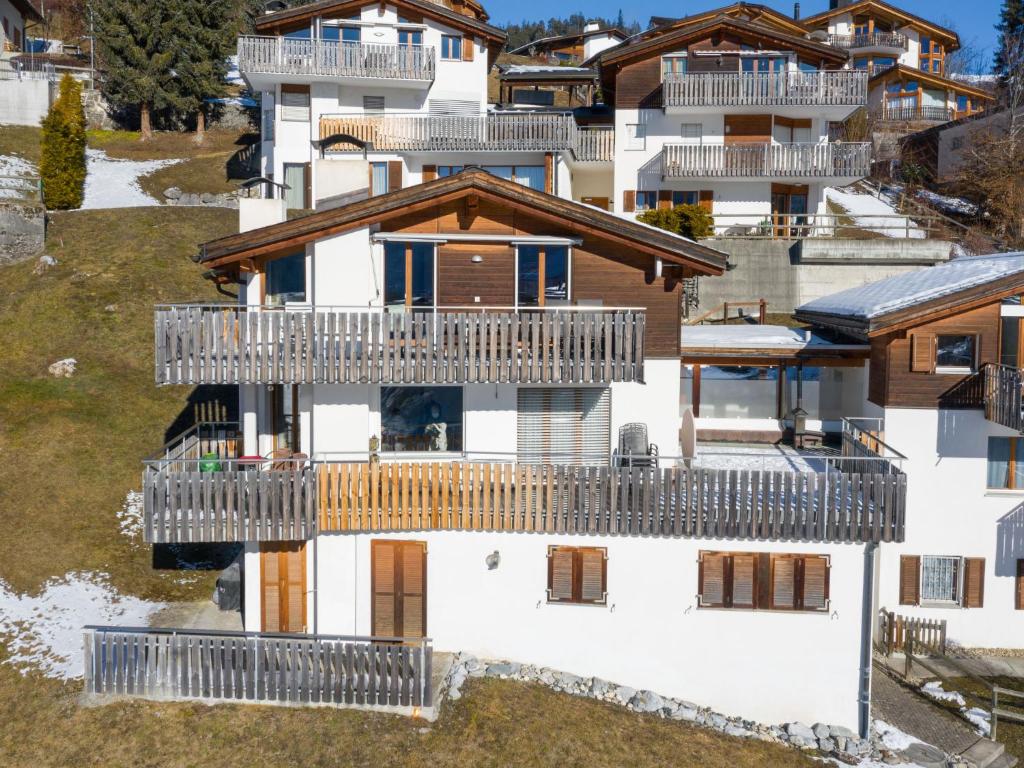 Apartment Darschalè 11 by Interhome - 1