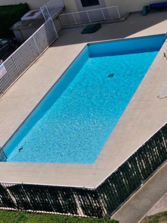 a 10 metres de la plage avec accès piscine privée - 3