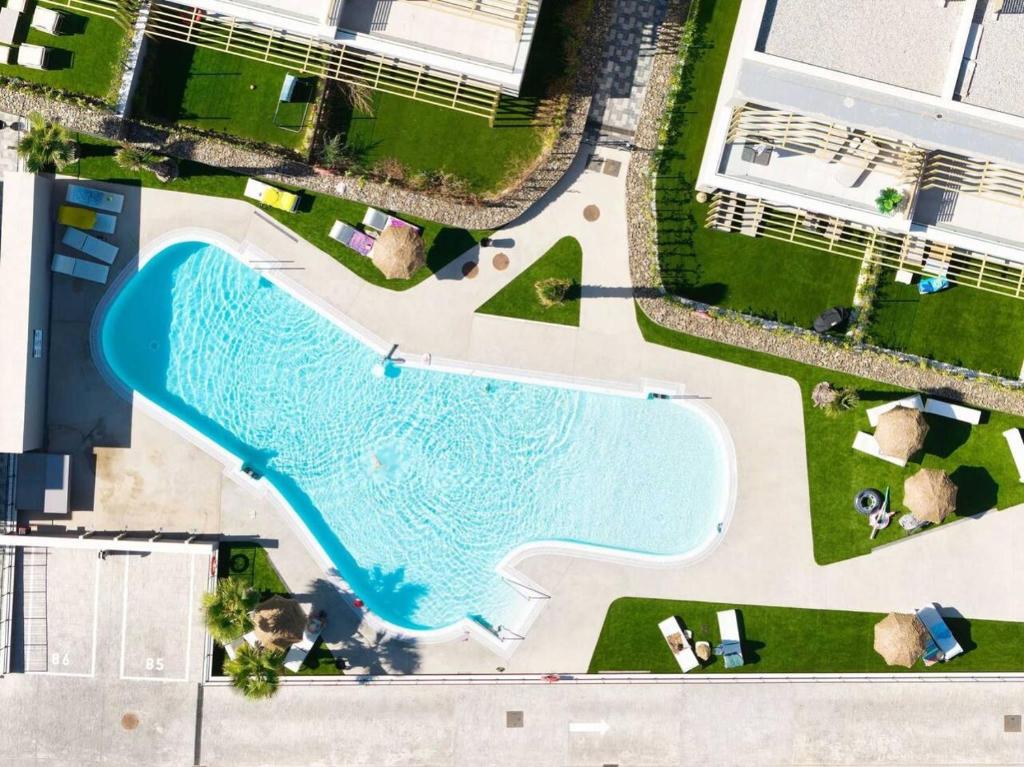 Luxury Family Apartment with 4 Bedrooms Pool and Stunning Views - 3