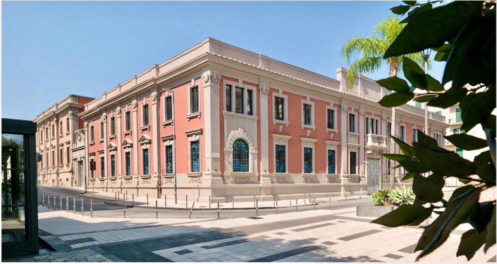 Design Apartments in the Historic Center of Messina - 2