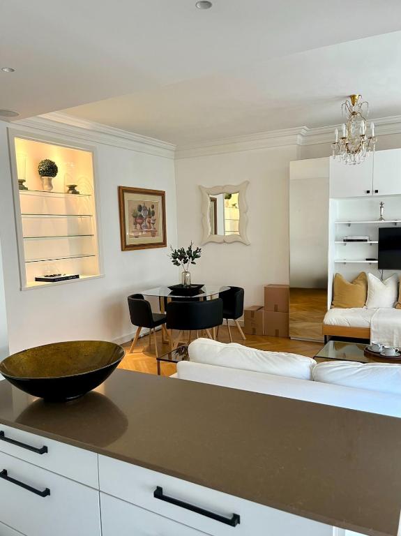 Stylish apartment, Lyon 6 - popular area - 2