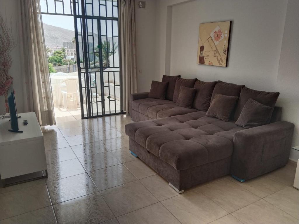 1 Bedroom Apartment with stunning sea view - 2