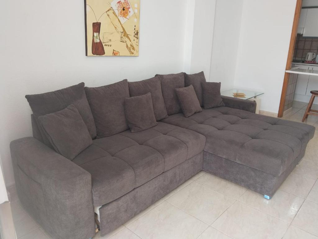 1 Bedroom Apartment with stunning sea view - 3