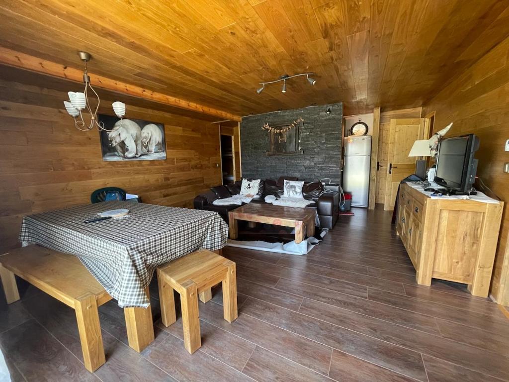 Rez-de-jardin Chalet les Silènes pour 8 personnes - 1