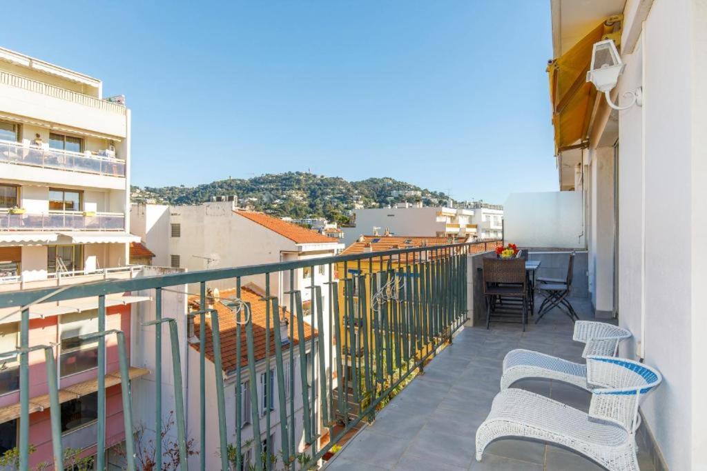 LUXURY APARTMENT between ANTIBS and CROISETTE - 2