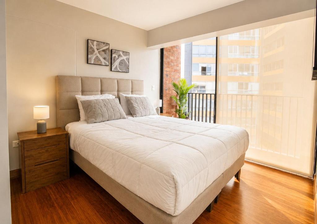 Duplex Moderno y Espacioso en Miraflores - 3