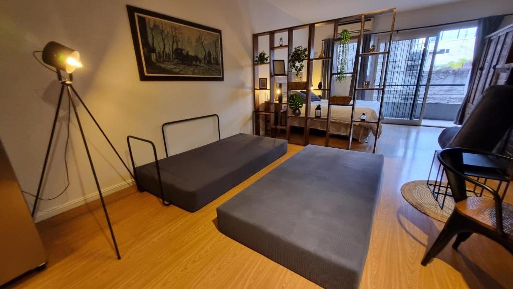 Palermo Soho: Up to 4 Pax - Modern with Balcony - 5