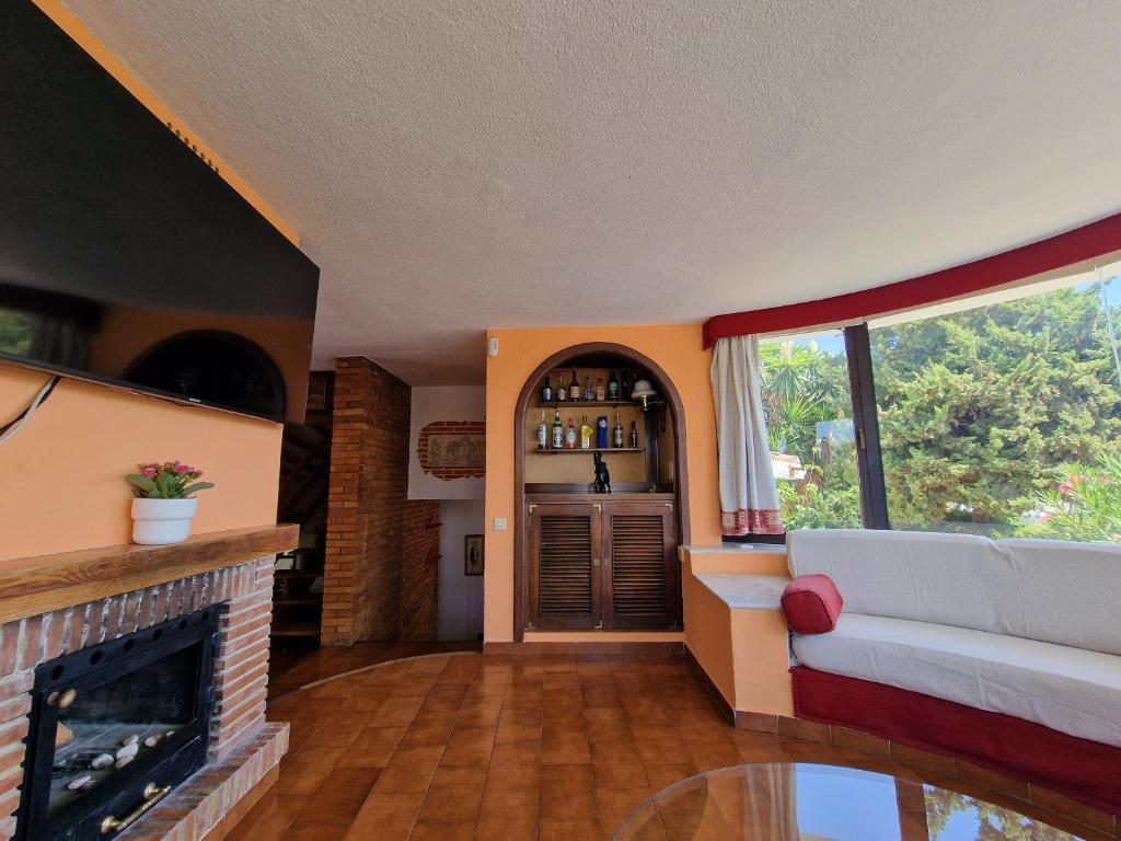AA Guest - The Andalusian Villa with private Pool - 4