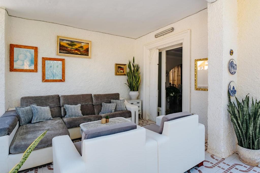 Private Pool Villa BBQ 5-min Walk to Beach - 5