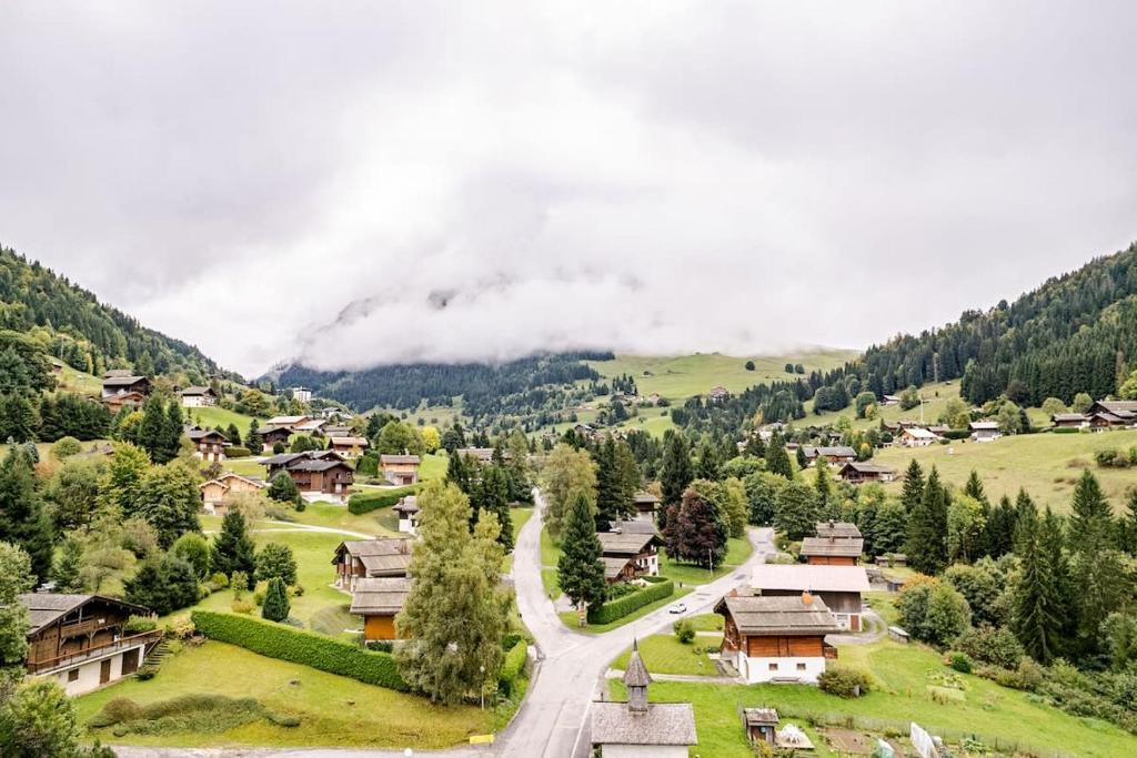 Chalett just 5mins to ski slopes, best view - 3