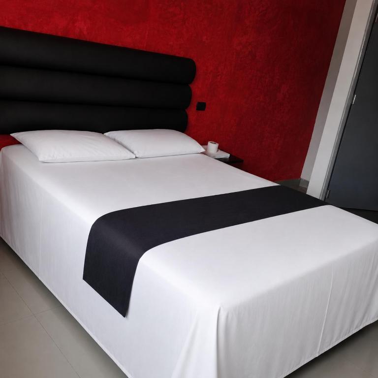 DLUXO hotel - 3