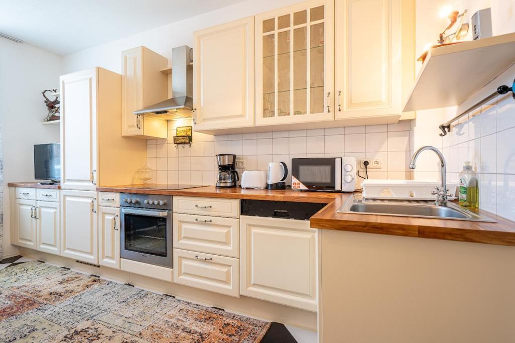 Apartment Deluxe Mutters-Ihr Zuhause bei Innsbruck! Perfekt für Familien, Gruppen bist 5 Personen !Bestes Preis Leistung! - 2