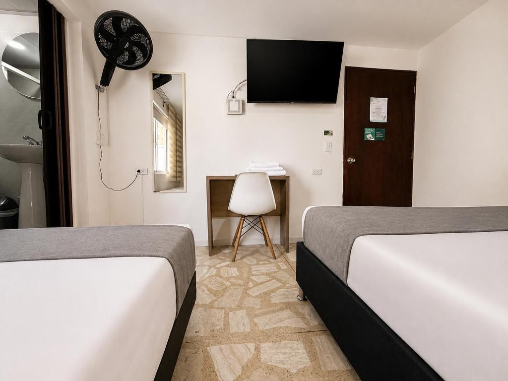 Hotel Boutique Laureles Home - 2