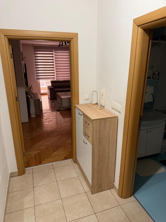Family apartment, minimum 2 nights, quiet, airport - 5