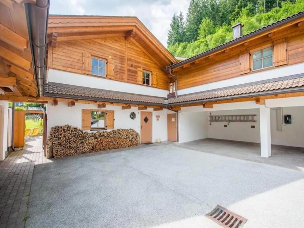 Charming Detached Chalet in Wald im Pinzgau - 5