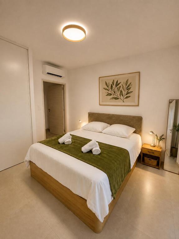 1-bedroom apartment near the city center and amenities - 3