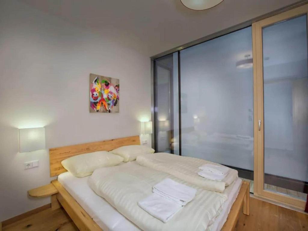 Stylish Neukirchen Home for 8 Guests - 2