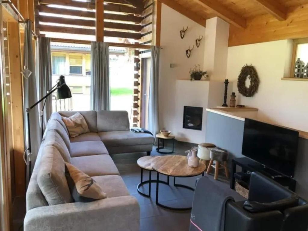 Austrian Valley Chalet Retreat - 2