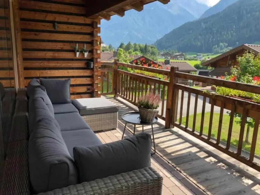 Austrian Valley Chalet Retreat - 5
