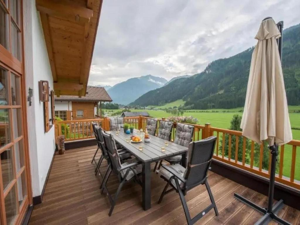 Panoramic Glass Chalet with Sauna - 4