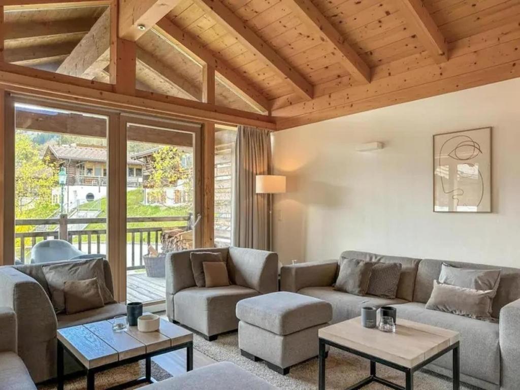 Chalet Retreat with Sauna in Wald - 2